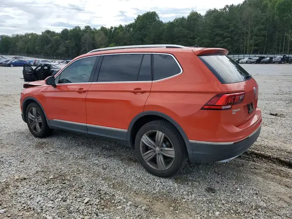 3VV5B7AX7JM221504 2018 VOLKSWAGEN TIGUAN - Image 2