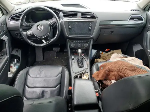 3VV5B7AX8JM004253 2018 VOLKSWAGEN TIGUAN - Image 8