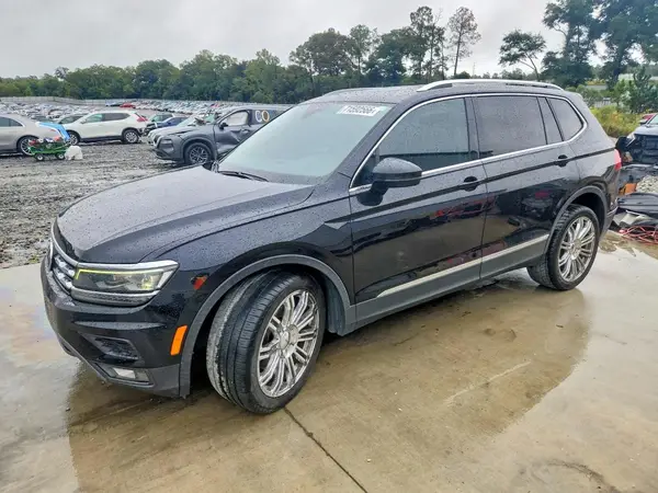 3VV5B7AX8JM116602 2018 VOLKSWAGEN TIGUAN - Image 1