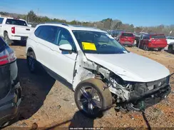 3VV5B7AX9JM217101 2018 VOLKSWAGEN TIGUAN