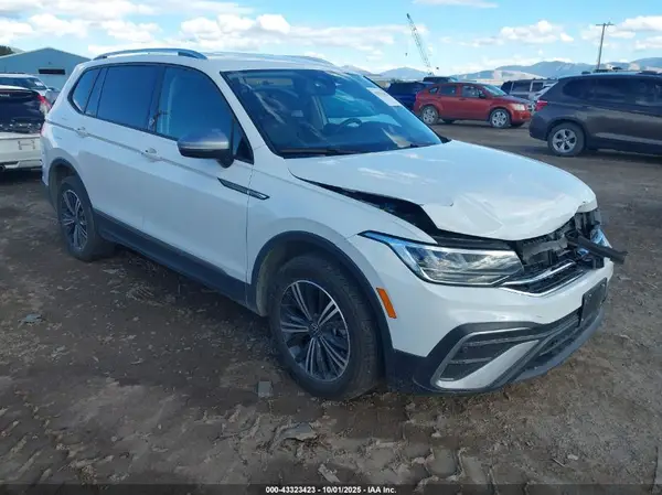 3VV5B7AX9RM233326 2024 VOLKSWAGEN TIGUAN - Image 1
