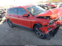 3VV5B7AXXJM131084 2018 VOLKSWAGEN TIGUAN