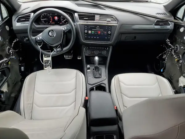 3VV5B7AXXJM214787 2018 VOLKSWAGEN TIGUAN - Image 8