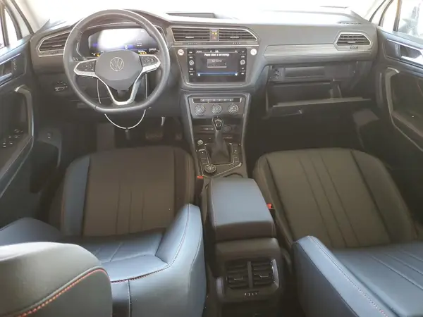 3VV5B7AXXRM233223 2024 VOLKSWAGEN TIGUAN - Image 8