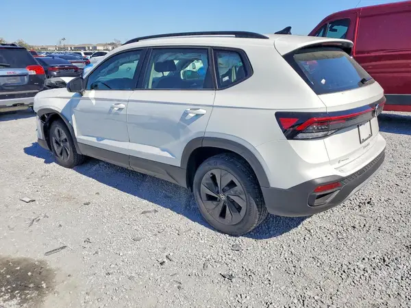 3VV5C7B21SM067180 2025 VOLKSWAGEN TAOS - Image 2