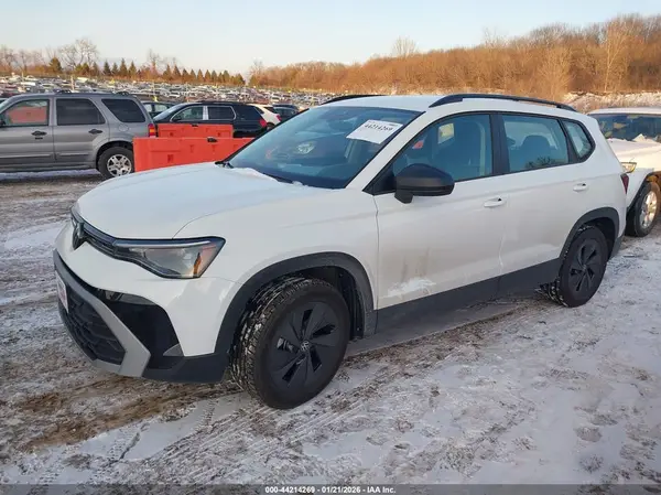 3VV5C7B21SM085792 2025 VOLKSWAGEN TAOS - Image 2
