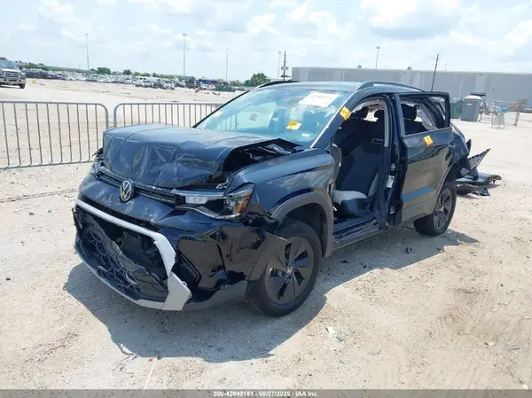 3VV5C7B22SM010292 2025 VOLKSWAGEN TAOS - Image 2