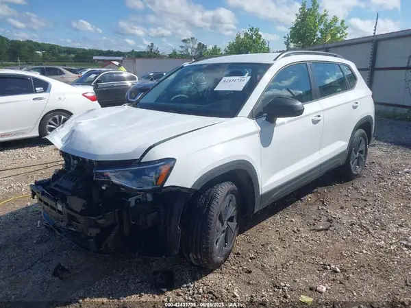 3VV5C7B22SM014701 2025 VOLKSWAGEN TAOS - Image 2