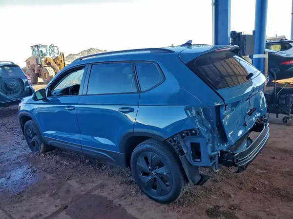 3VV5C7B22SM026153 2025 VOLKSWAGEN TAOS - Image 2