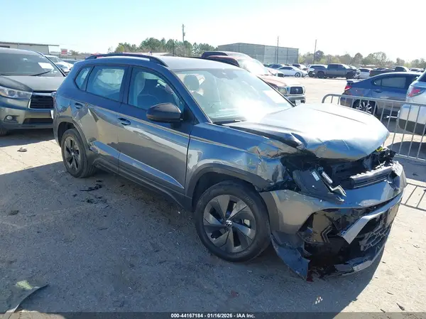 3VV5C7B22SM050680 2025 VOLKSWAGEN TAOS - Image 1