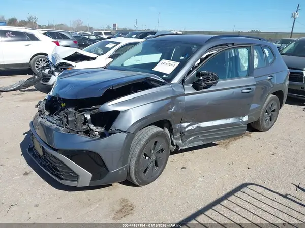 3VV5C7B22SM050680 2025 VOLKSWAGEN TAOS - Image 2