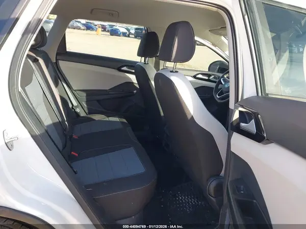 3VV5C7B22SM077166 2025 VOLKSWAGEN TAOS - Image 8