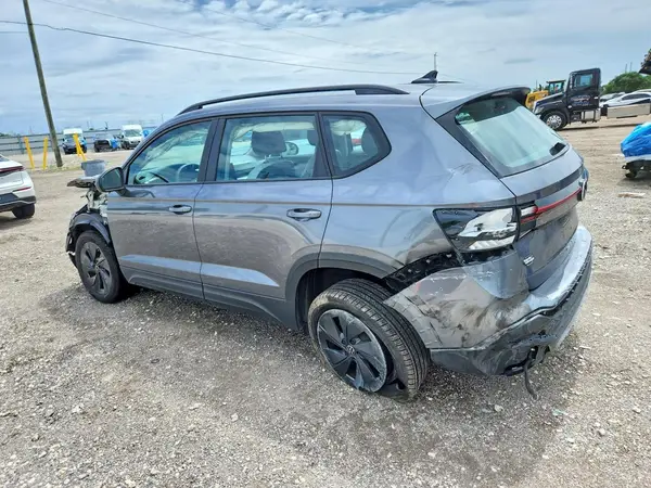 3VV5C7B22SM087695 2025 VOLKSWAGEN TAOS - Image 2