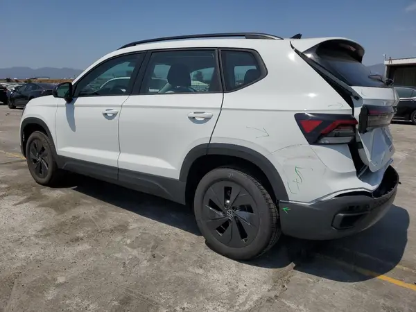 3VV5C7B23SM013086 2025 VOLKSWAGEN TAOS - Image 2