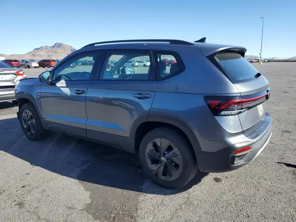 3VV5C7B23SM041633 2025 VOLKSWAGEN TAOS - Image 2