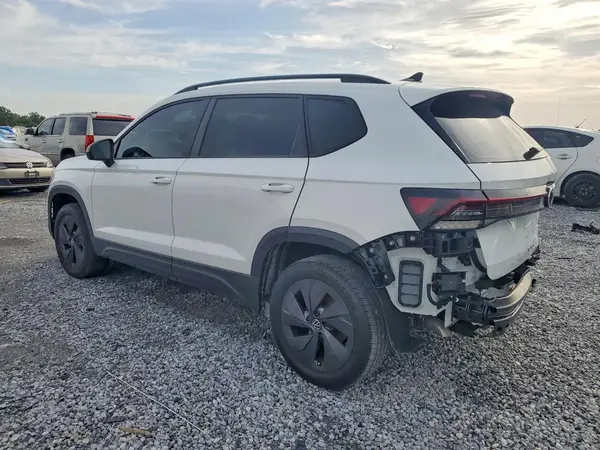 3VV5C7B23TM025224 2026 VOLKSWAGEN TAOS - Image 2
