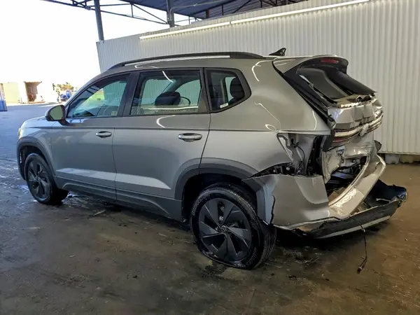 3VV5C7B24SM044301 2025 VOLKSWAGEN TAOS - Image 2