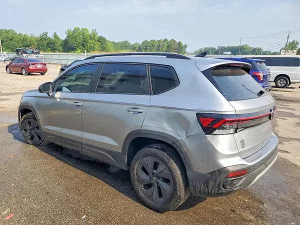 3VV5C7B24SM088668 2025 VOLKSWAGEN TAOS - Image 2