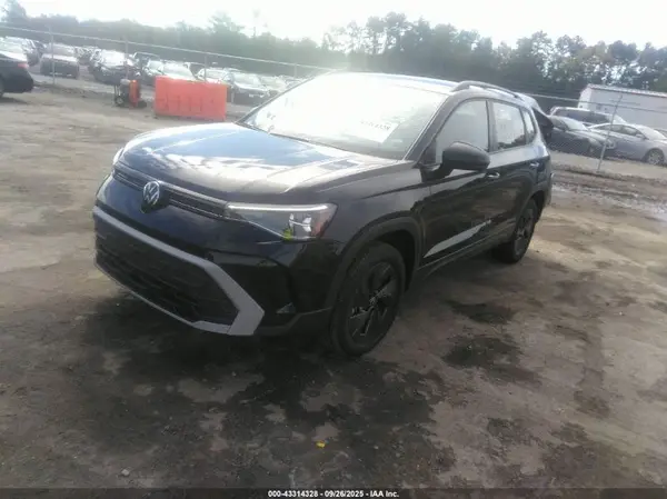 3VV5C7B25SM005703 2025 VOLKSWAGEN TAOS - Image 2