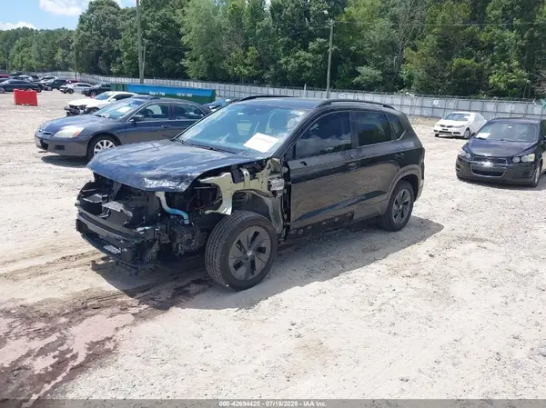 3VV5C7B25SM013199 2025 VOLKSWAGEN TAOS - Image 2