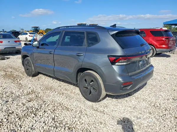3VV5C7B26SM025703 2025 VOLKSWAGEN TAOS - Image 2