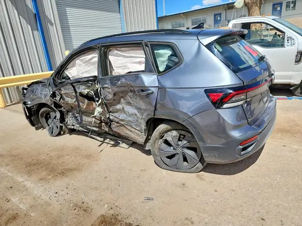 3VV5C7B26SM042808 2025 VOLKSWAGEN TAOS - Image 2