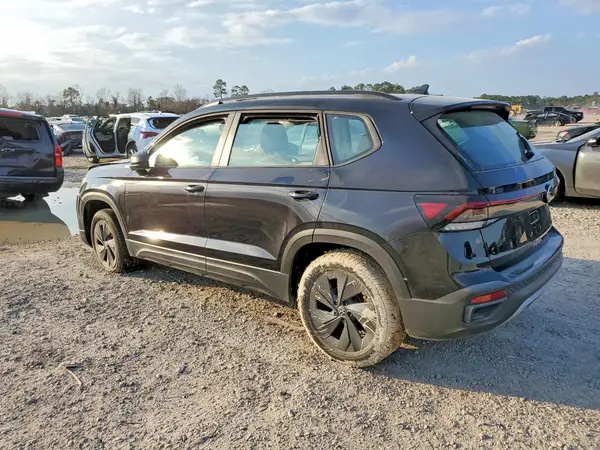 3VV5C7B26SM085772 2025 VOLKSWAGEN TAOS - Image 2
