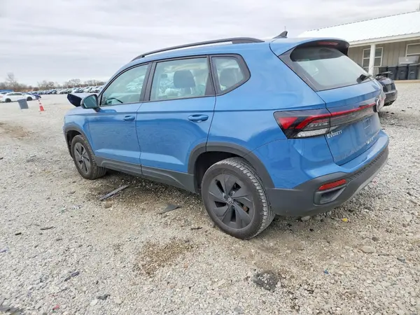 3VV5C7B26SM085819 2025 VOLKSWAGEN TAOS - Image 2