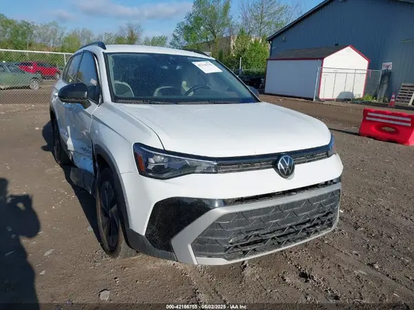 3VV5C7B27SM010322 2025 VOLKSWAGEN TAOS - Image 1