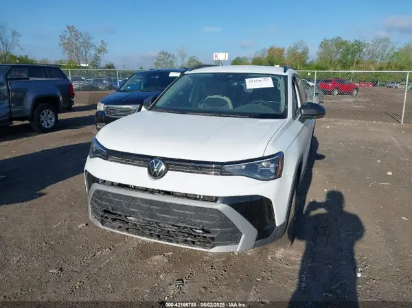 3VV5C7B27SM010322 2025 VOLKSWAGEN TAOS - Image 2