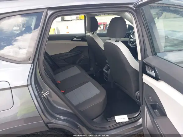 3VV5C7B27SM033616 2025 VOLKSWAGEN TAOS - Image 8