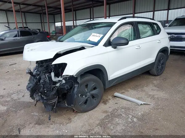 3VV5C7B27SM089099 2025 VOLKSWAGEN TAOS - Image 2