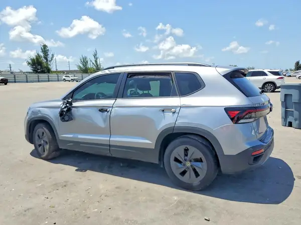 3VV5C7B28SM084106 2025 VOLKSWAGEN TAOS - Image 2