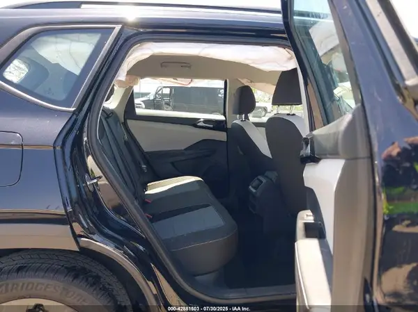 3VV5C7B29SM019457 2025 VOLKSWAGEN TAOS - Image 8