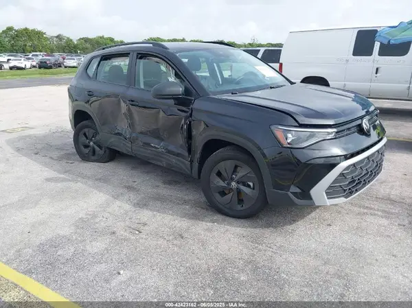 3VV5C7B29SM028689 2025 VOLKSWAGEN TAOS - Image 1