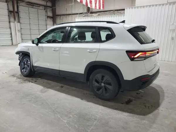 3VV5C7B29SM036209 2025 VOLKSWAGEN TAOS - Image 2