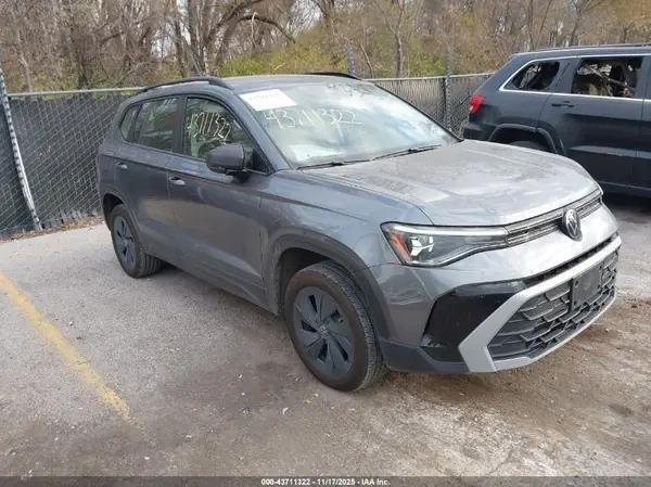 3VV5C7B2XSM040494 2025 VOLKSWAGEN TAOS - Image 1
