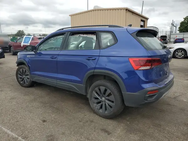 3VV5X7B20RM105044 2024 VOLKSWAGEN TAOS - Image 2