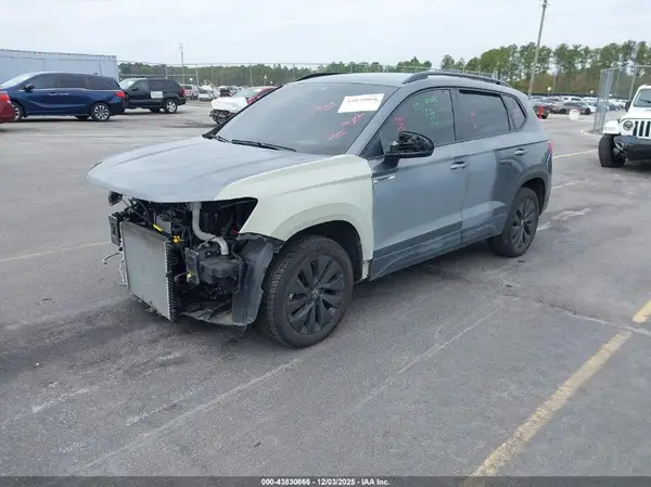 3VV5X7B20RM116268 2024 VOLKSWAGEN TAOS - Image 2