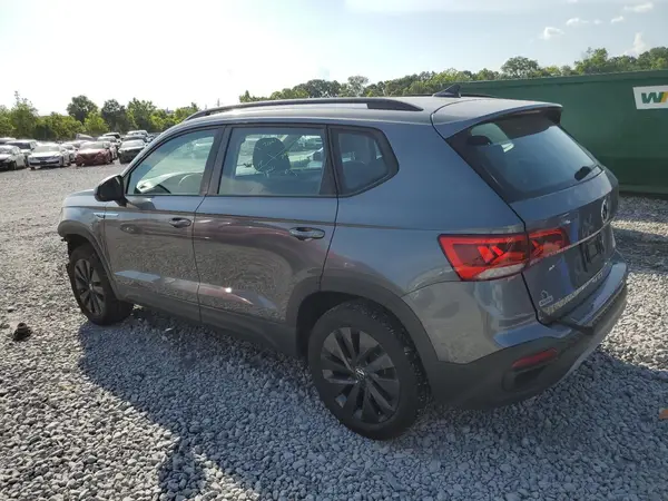 3VV5X7B21RM071860 2024 VOLKSWAGEN TAOS - Image 2