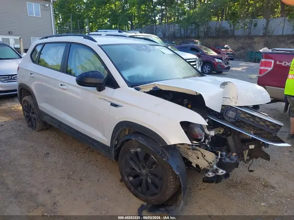 3VV5X7B21RM095916 2024 VOLKSWAGEN TAOS - Image 1