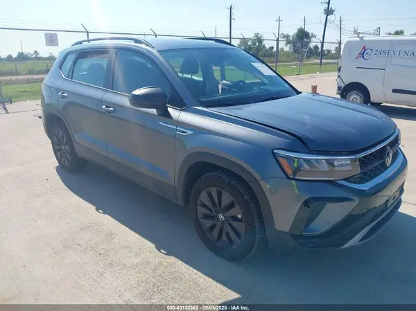 3VV5X7B21RM114867 2024 VOLKSWAGEN TAOS - Image 1
