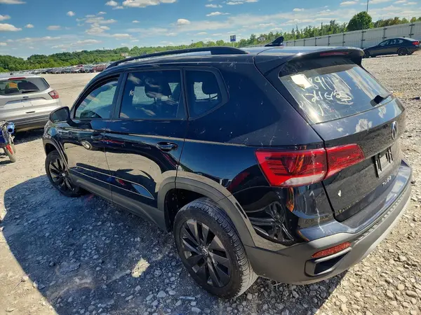 3VV5X7B22RM039287 2024 VOLKSWAGEN TAOS - Image 2