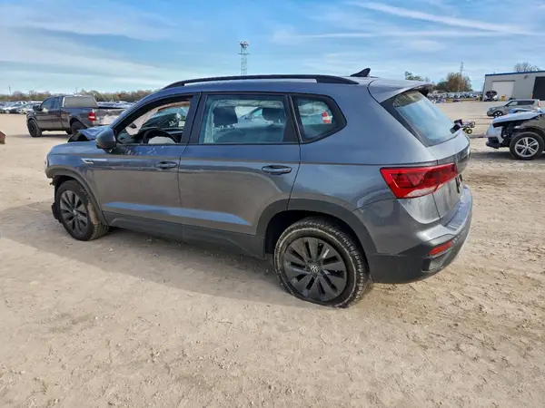 3VV5X7B23RM000370 2024 VOLKSWAGEN TAOS - Image 2