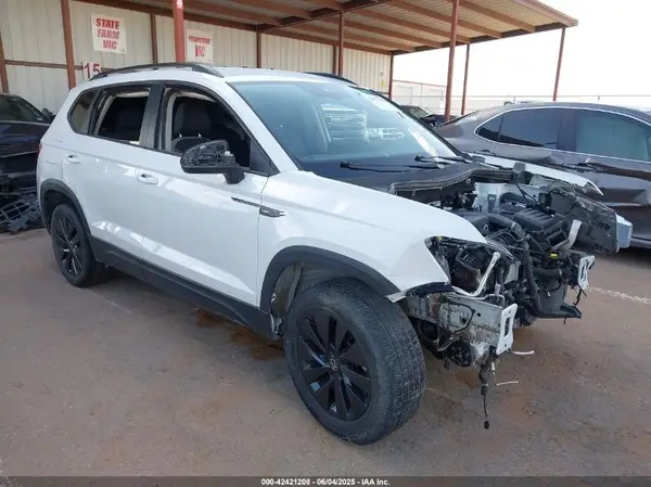 3VV5X7B23RM005889 2024 VOLKSWAGEN TAOS - Image 1