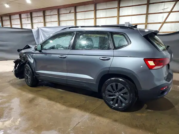3VV5X7B23RM037080 2024 VOLKSWAGEN TAOS - Image 2