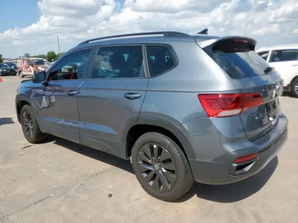 3VV5X7B23RM043767 2024 VOLKSWAGEN TAOS - Image 2