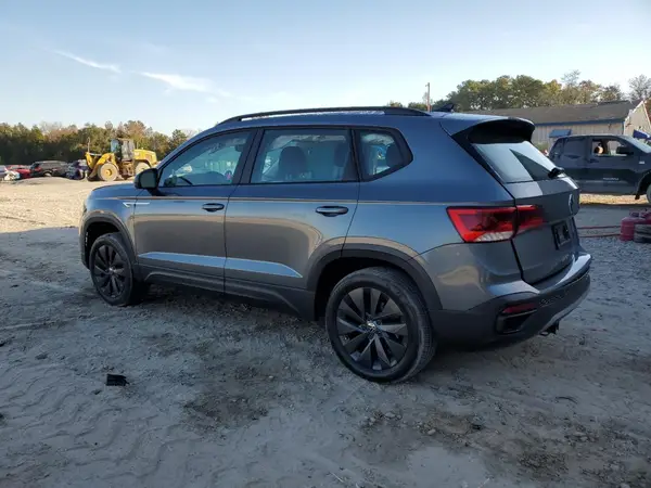3VV5X7B23RM049195 2024 VOLKSWAGEN TAOS - Image 2