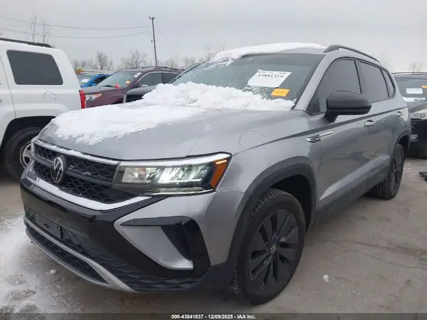 3VV5X7B23RM073612 2024 VOLKSWAGEN TAOS - Image 2