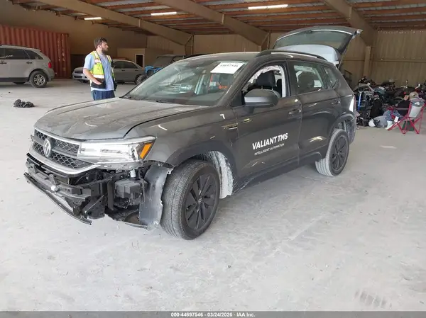 3VV5X7B23RM083847 2024 VOLKSWAGEN TAOS - Image 2